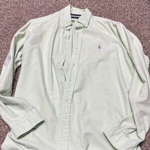 Ralph Lauren Classic Fit Button Down Size Medium